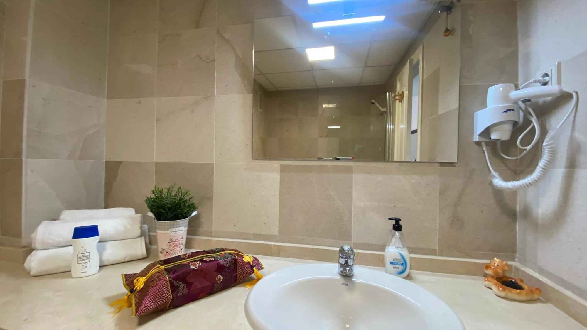 شقة Carihuela Plaza Del Remo توريمولينوس المظهر الخارجي الصورة