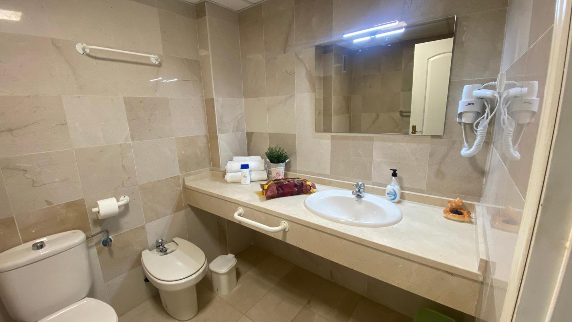 شقة Carihuela Plaza Del Remo توريمولينوس المظهر الخارجي الصورة